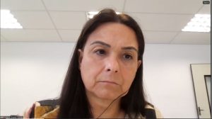Representando a corregedoria da DPMG, a defensora pública Maria Cristina Ferreira de Carvalho participou virtualmente do evento Zoom