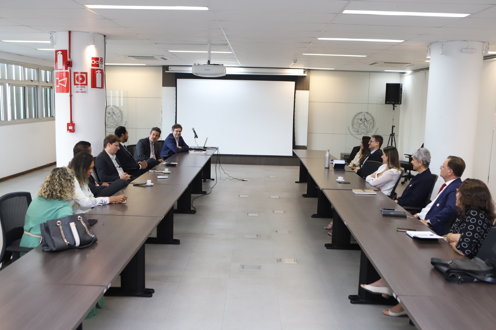 TJMMG participa de reunião de planejamento da Rede Mineira de Integridade