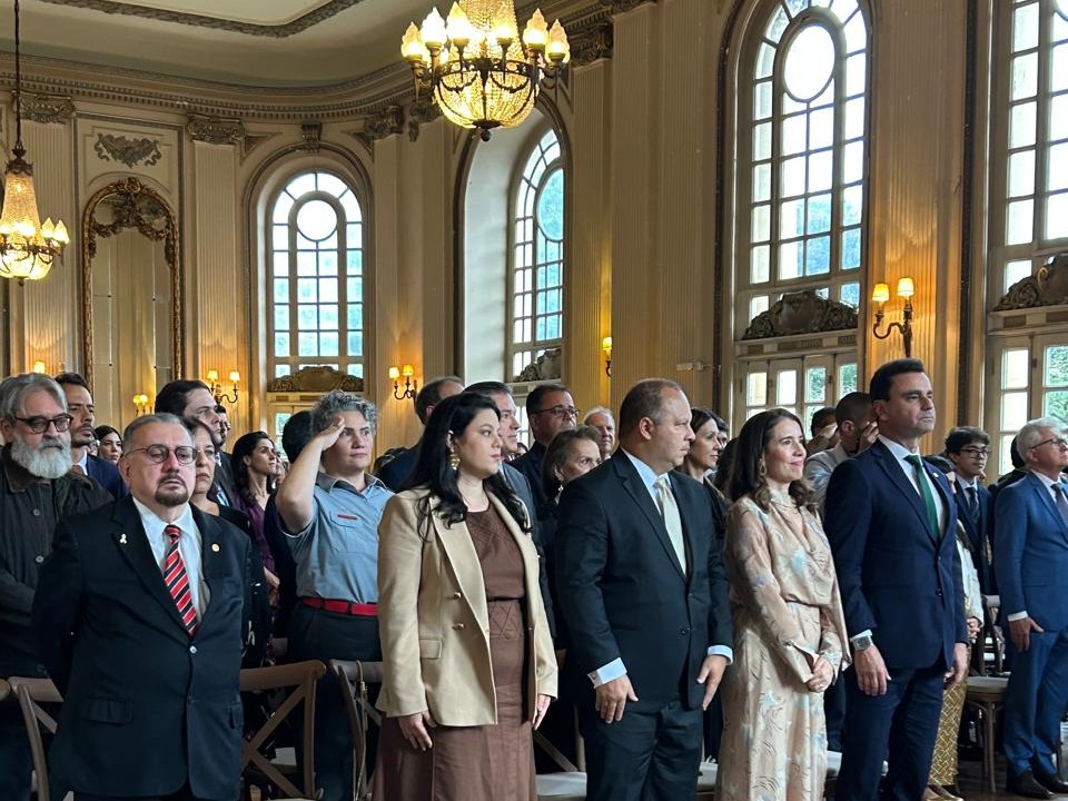 TJMMG prestigia a entrega da Medalha do Mérito da Advocacia-Geral do Estado