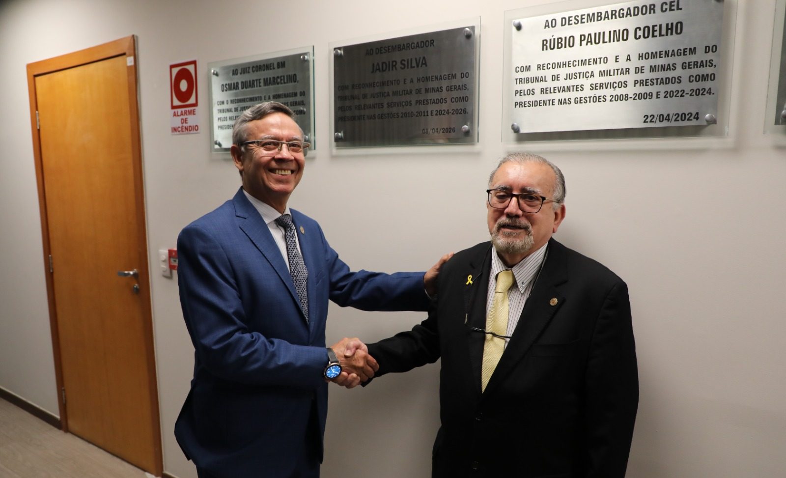 TJMMG inaugura placa em homenagem à gestão do desembargador Jadir Silva